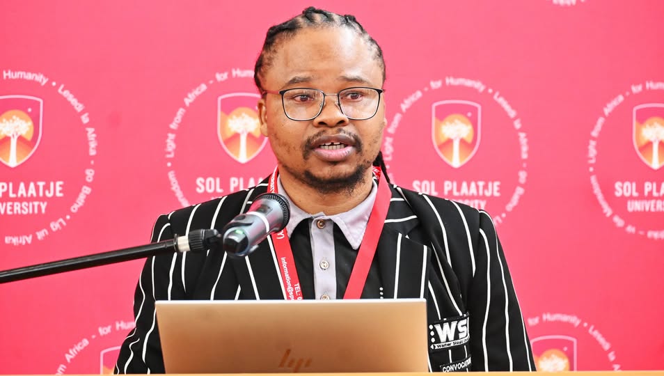 Dr. Lunga Mantashe